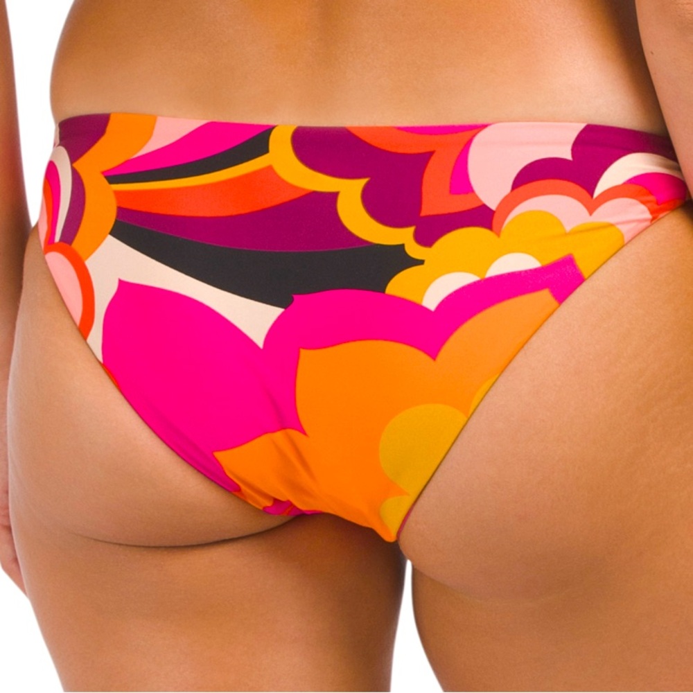 NWT Trina Turk hipster style bottom